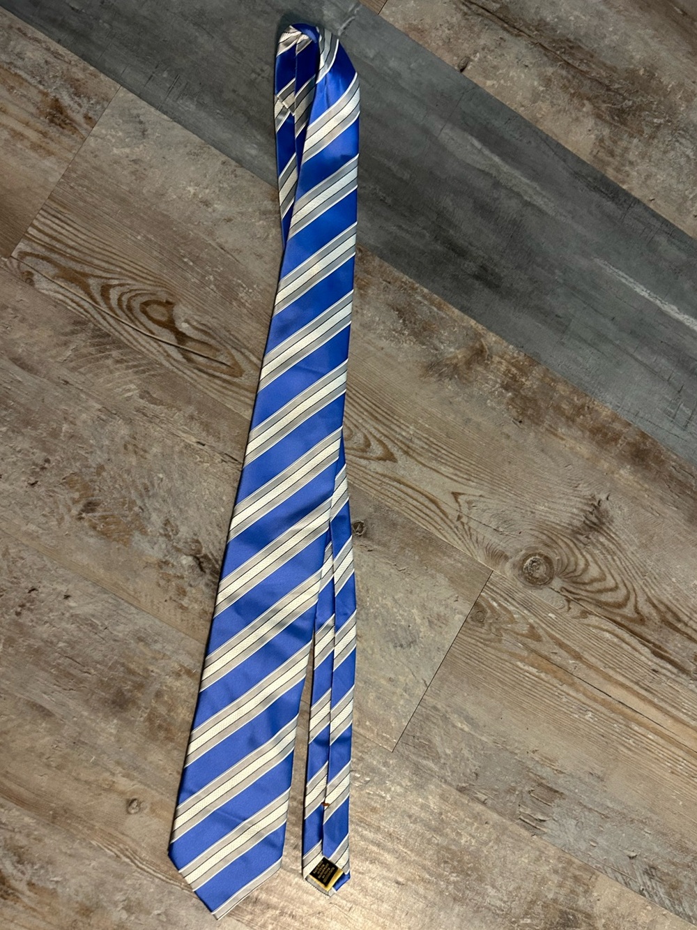 Donald J trump tie